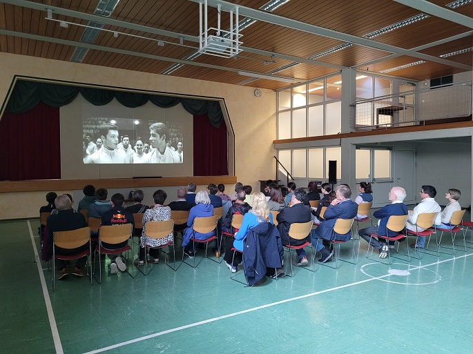 Kinoabend mit Dekan Gabriel in Gries